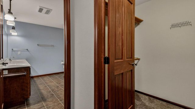 2621 E Princeton Avenue, Eau Claire, WI 54703