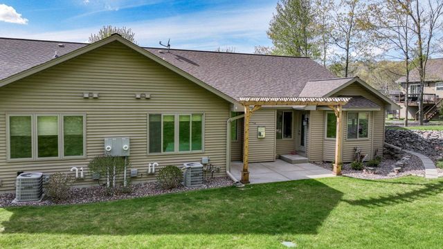 2621 E Princeton Avenue, Eau Claire, WI 54703