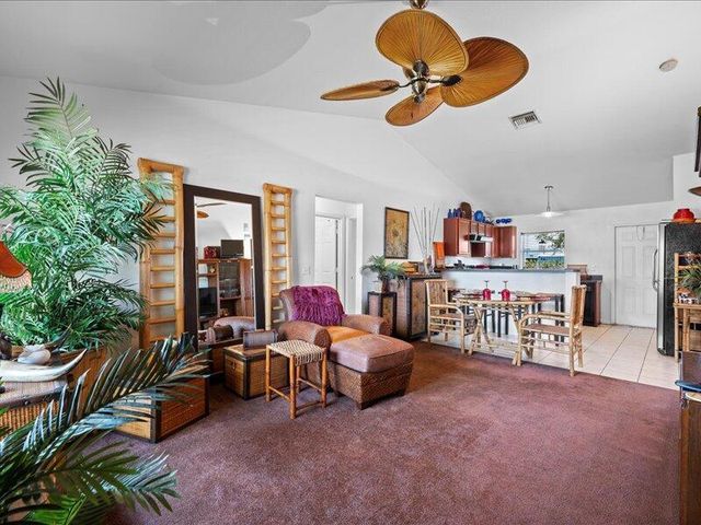 913 SE Forrest Park Drive, Stuart, FL 34994