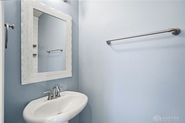 1608 S Branch Road, Clearcreek Twp, OH 45458