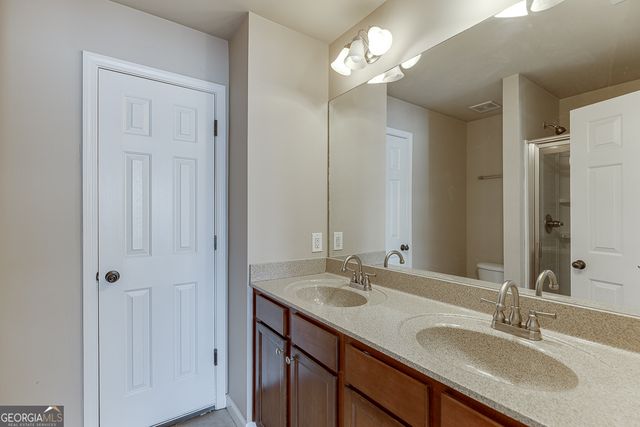 1043 Nightfall Court NW, Suwanee, GA 30024