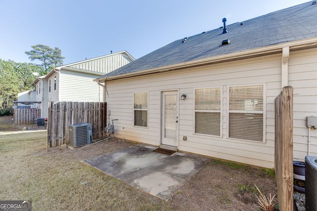 1043 Nightfall Court NW, Suwanee, GA 30024