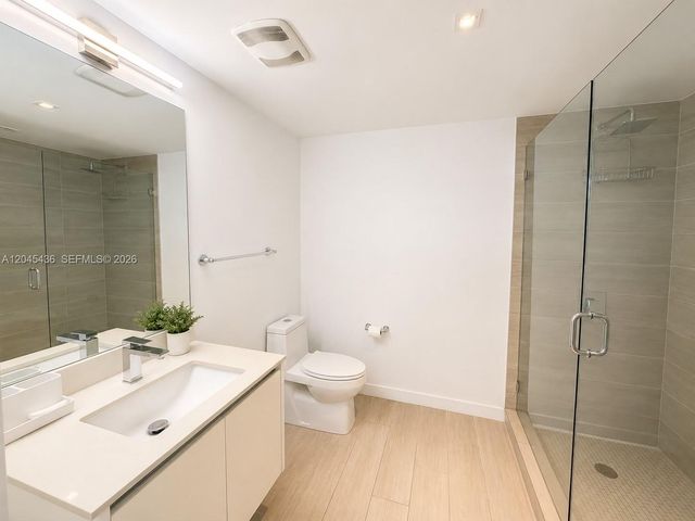 1600 SW 1st Ave 906, Miami, FL 33129