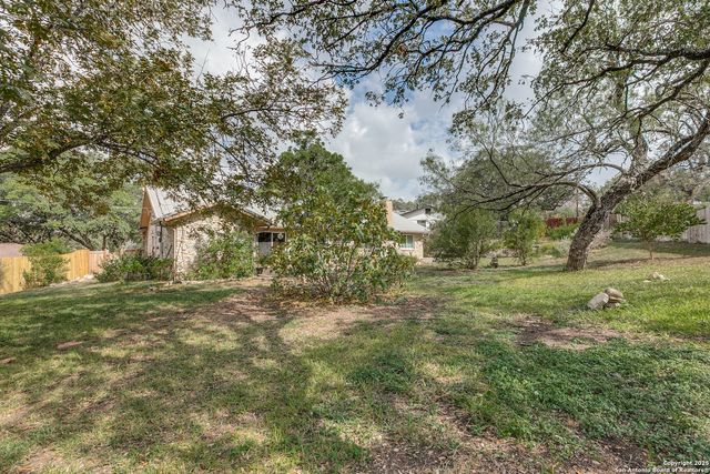 6122 Forest Court, San Antonio, TX 78240