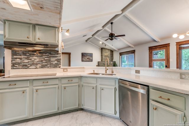 6122 Forest Court, San Antonio, TX 78240