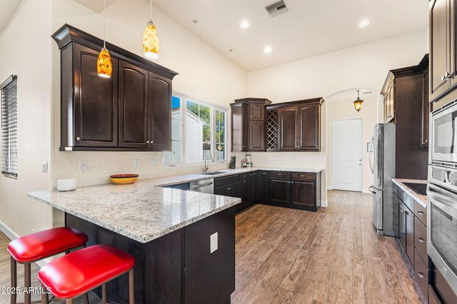 10125 E CORTEZ Drive, Scottsdale, AZ 85260