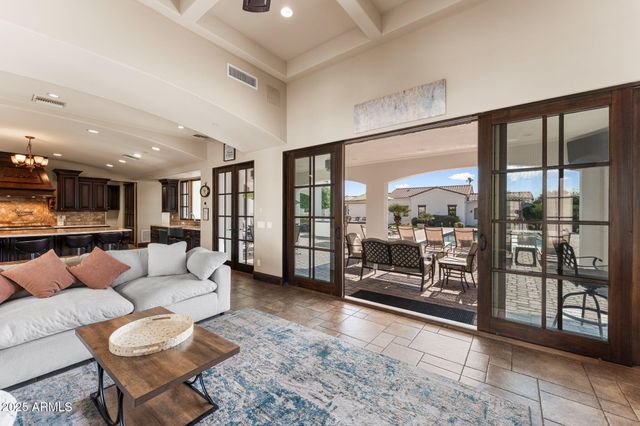 10125 E CORTEZ Drive, Scottsdale, AZ 85260