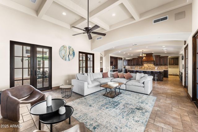 10125 E CORTEZ Drive, Scottsdale, AZ 85260