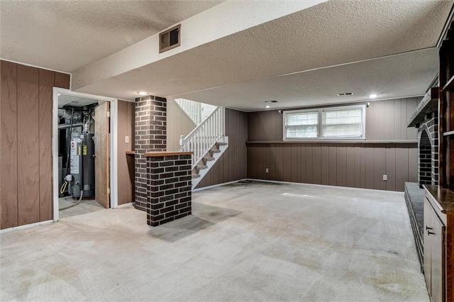 10700 Wenzel Avenue, Kansas City, MO 64137