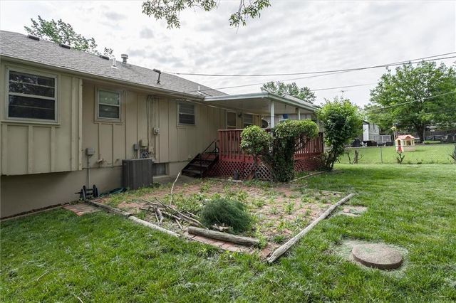 10700 Wenzel Avenue, Kansas City, MO 64137