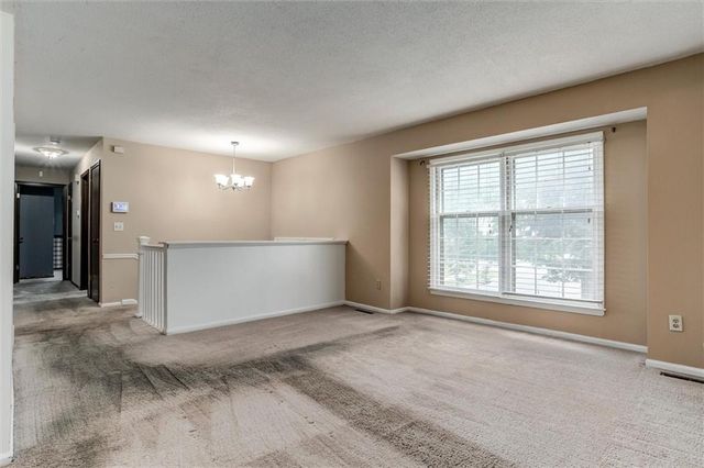 10700 Wenzel Avenue, Kansas City, MO 64137