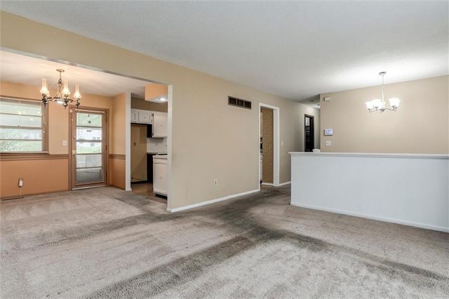 10700 Wenzel Avenue, Kansas City, MO 64137