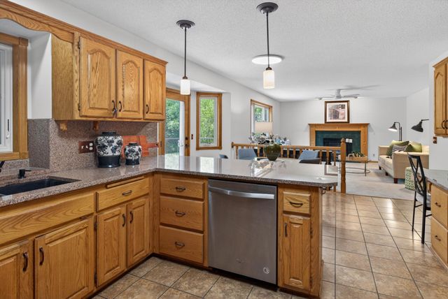 3057 Walter Street, Maplewood, MN 55109