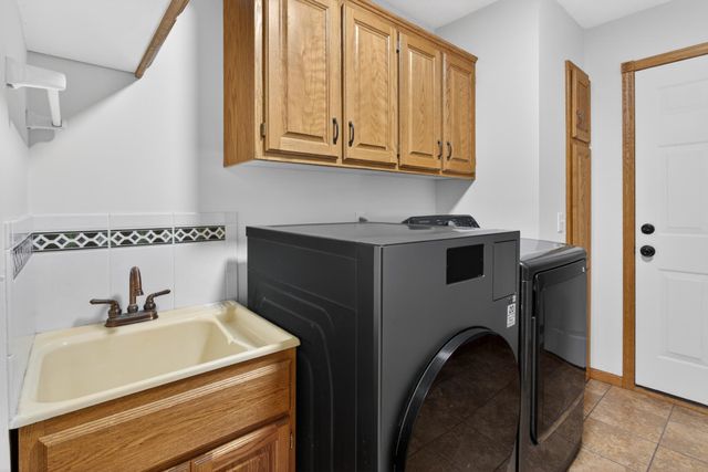 3057 Walter Street, Maplewood, MN 55109