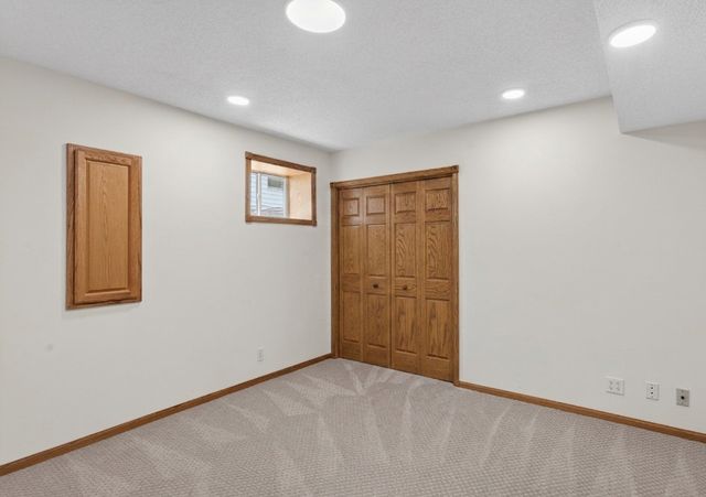 3057 Walter Street, Maplewood, MN 55109