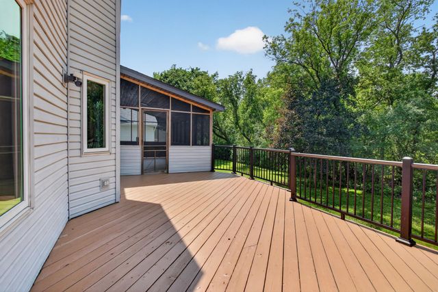 3057 Walter Street, Maplewood, MN 55109