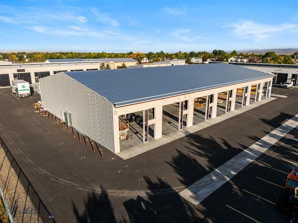 1828 Amsterdam Road 408, Belgrade, MT 59714 photo 2