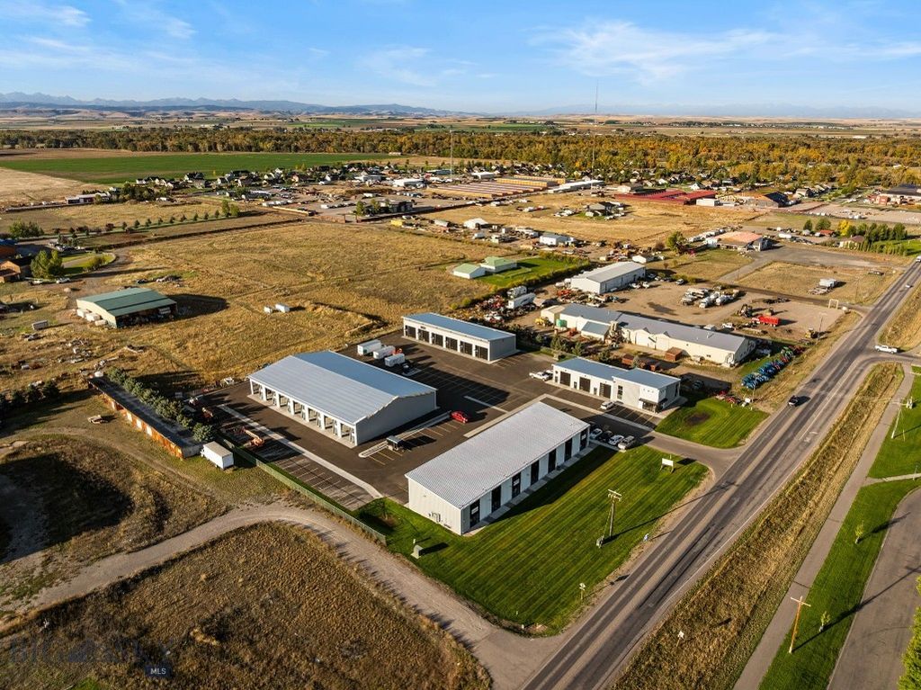 1828 Amsterdam Road 408, Belgrade, MT 59714 photo 9