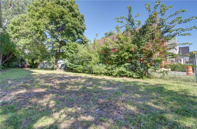 38 Brayton Street, Buffalo, NY 14213