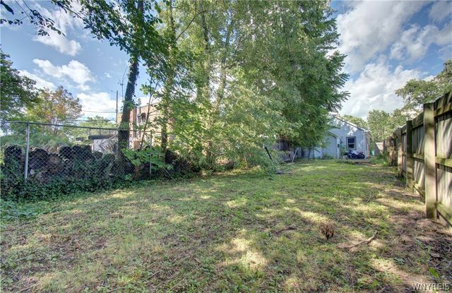 38 Brayton Street, Buffalo, NY 14213