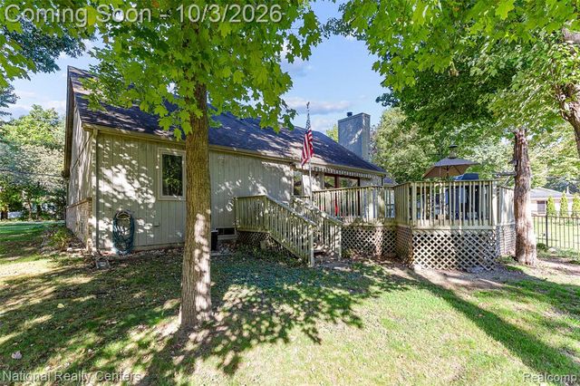 19998 Purlingbrook Street, Livonia, MI 48152