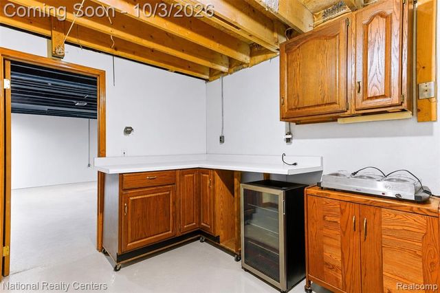 19998 Purlingbrook Street, Livonia, MI 48152