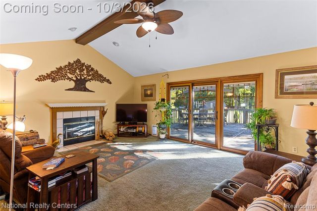 19998 Purlingbrook Street, Livonia, MI 48152
