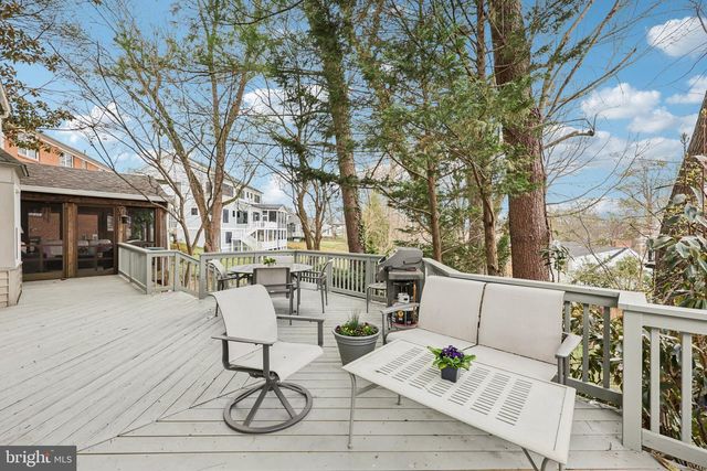 5805 MARBURY, Bethesda, MD 20816