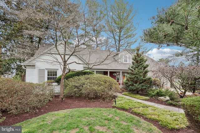 5805 MARBURY, Bethesda, MD 20816