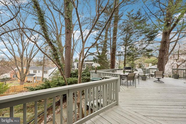 5805 MARBURY, Bethesda, MD 20816