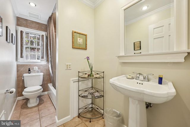 5805 MARBURY, Bethesda, MD 20816