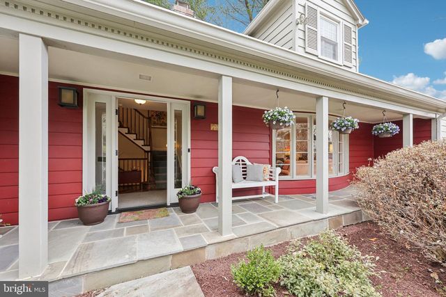 5805 MARBURY, Bethesda, MD 20816