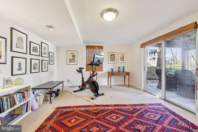 5805 MARBURY, Bethesda, MD 20816