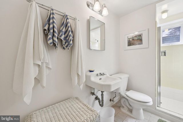 5805 MARBURY, Bethesda, MD 20816