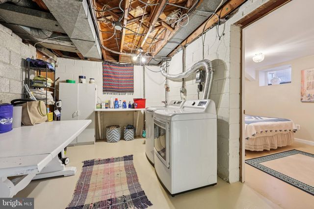 5805 MARBURY, Bethesda, MD 20816