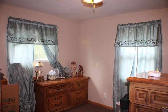 3110 SE Indiana AVE, Topeka, KS 66605