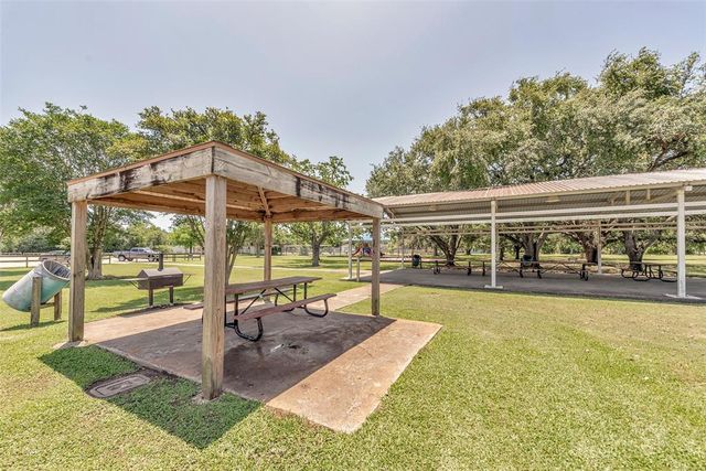 1865 El Mar Lane, Seabrook, TX 77586