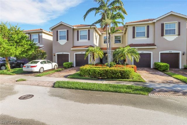 6526 Monterey PT 102, Naples, FL 34105