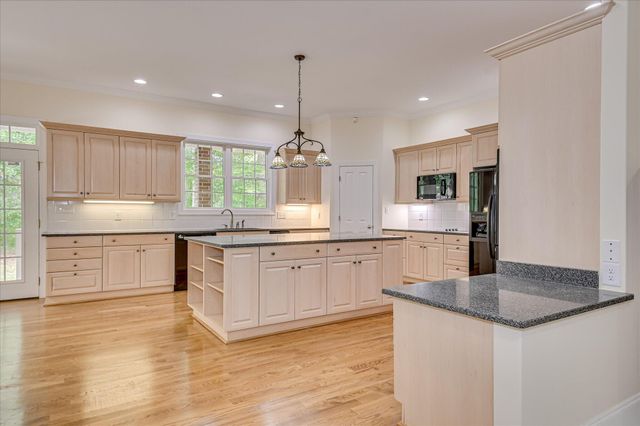 938 Currytowne Boulevard, North Augusta, SC 29860