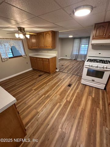 213 ALABAMA Street, Crescent City, FL 32112