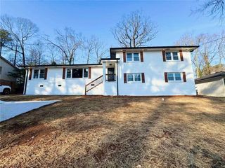 2608 Hawthorne NE Place, Atlanta, GA 30345