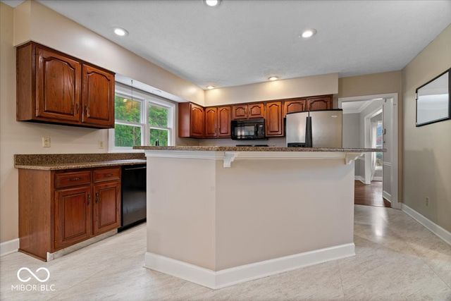 11734 Forest Park Lane, Carmel, IN 46033