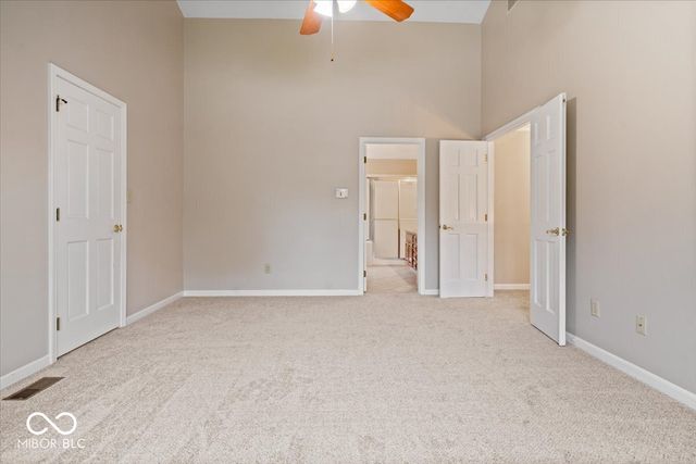 11734 Forest Park Lane, Carmel, IN 46033