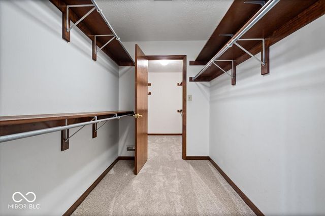 11734 Forest Park Lane, Carmel, IN 46033