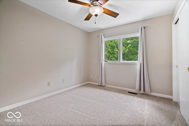 11734 Forest Park Lane, Carmel, IN 46033