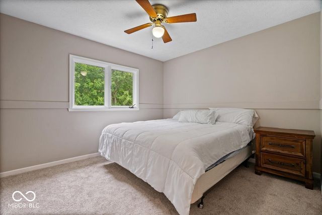 11734 Forest Park Lane, Carmel, IN 46033