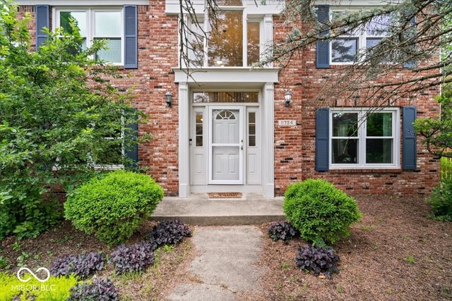 11734 Forest Park Lane, Carmel, IN 46033