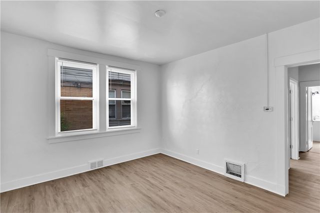 2832 Clermont Ave, Brentwood, PA 15227