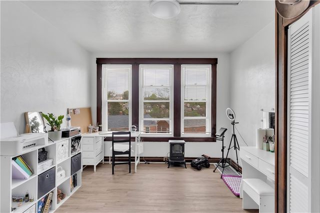 2832 Clermont Ave, Brentwood, PA 15227