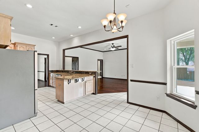 405 Montreal Drive, Hurst, TX 76054